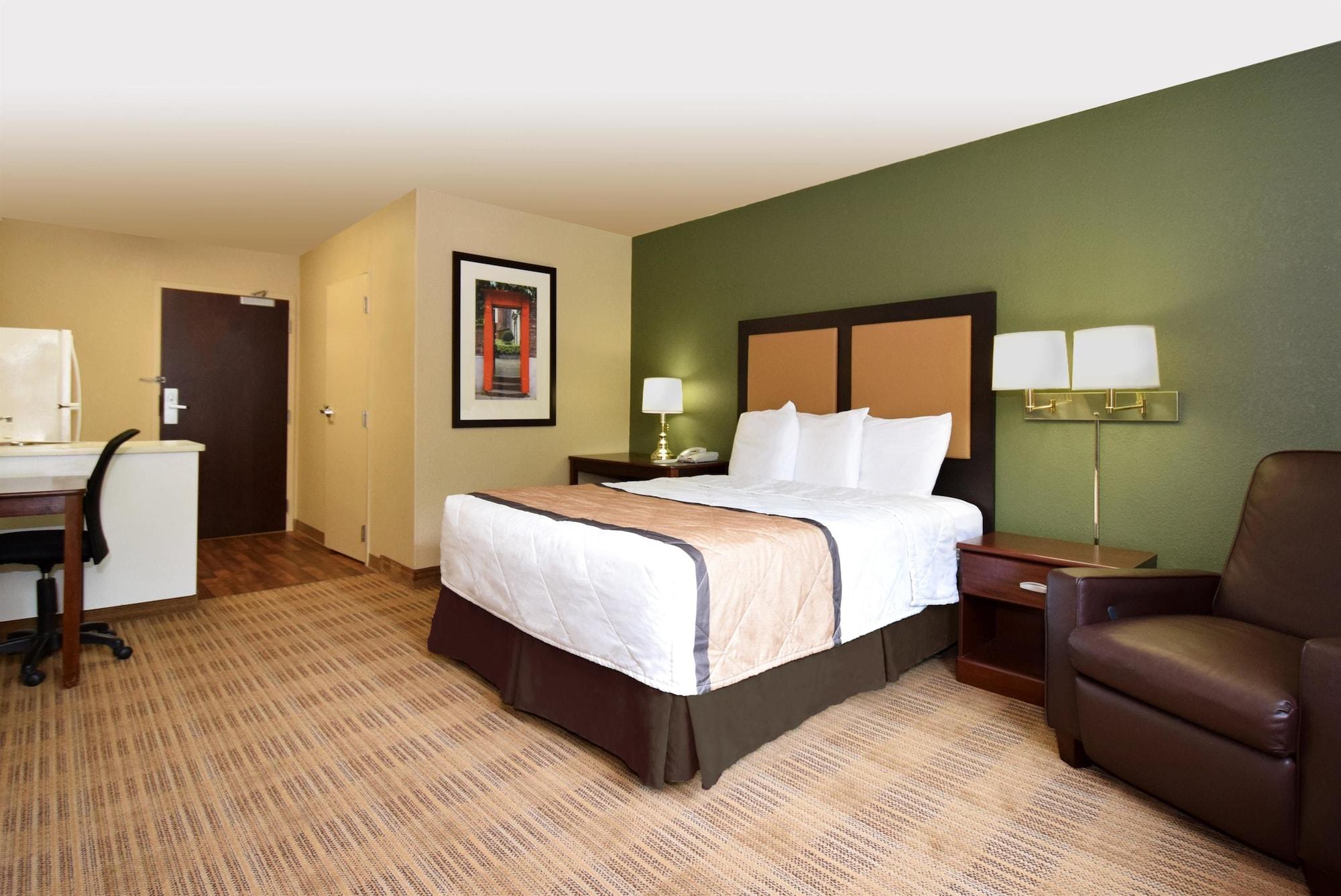 Extended Stay America Suites - Detroit - Metropolitan Airport Ром'юлус Екстер'єр фото