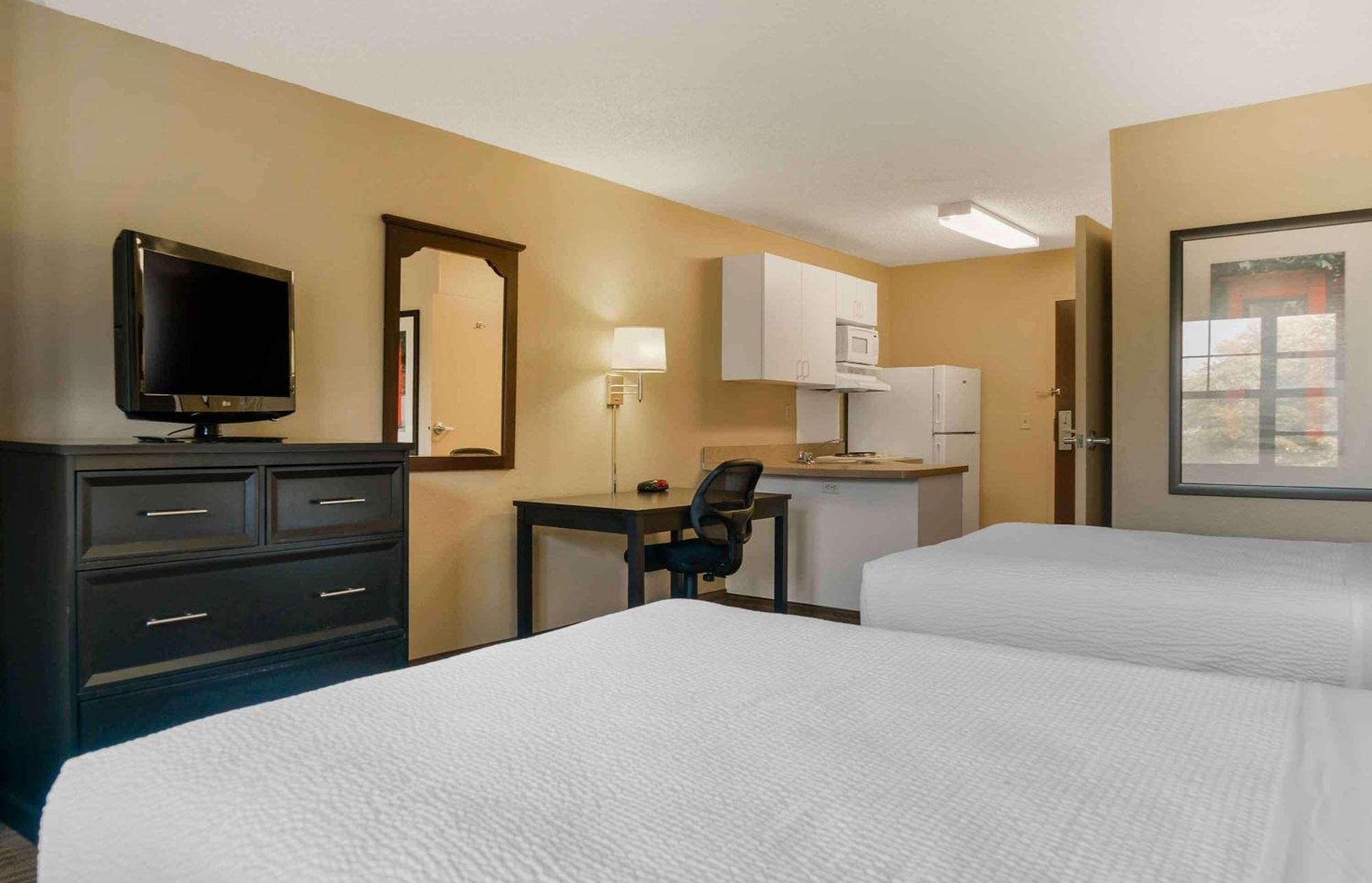 Extended Stay America Suites - Detroit - Metropolitan Airport Ром'юлус Екстер'єр фото