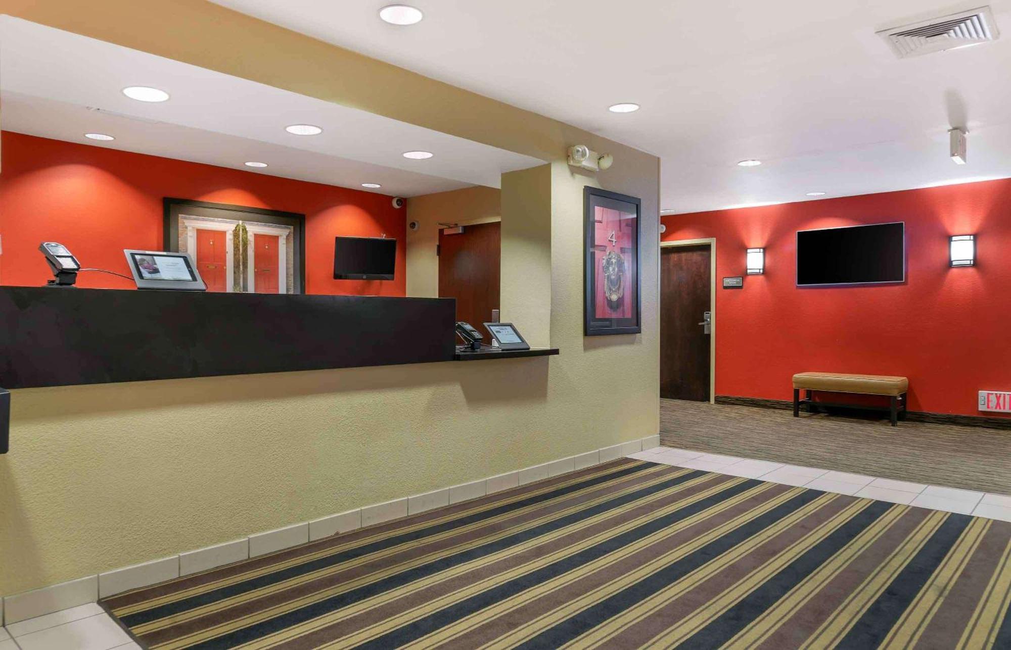 Extended Stay America Suites - Detroit - Metropolitan Airport Ром'юлус Екстер'єр фото
